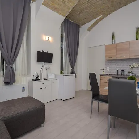 Best Friends Apartamento